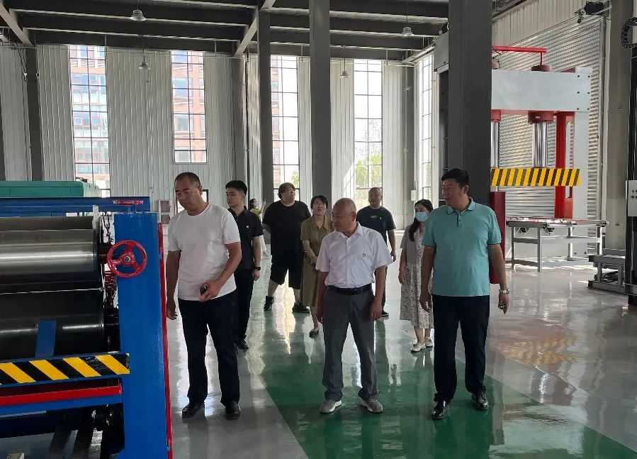 【助企纾困】行政审批服务局:走访企业解难题 助企纾困...